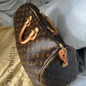 Louis Vuitton speedy 40